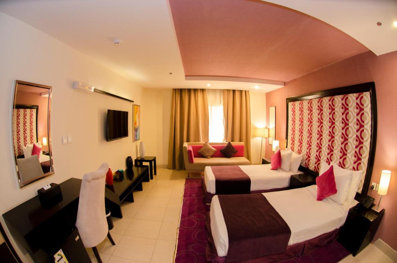 Swiss Spirit Hotel & Suites Taif Esterno foto