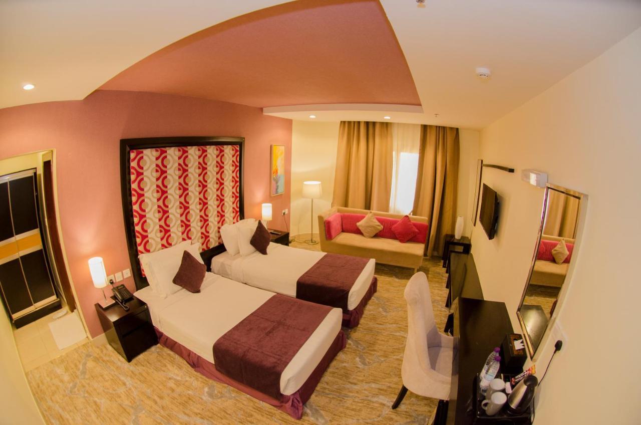 Swiss Spirit Hotel & Suites Taif Esterno foto